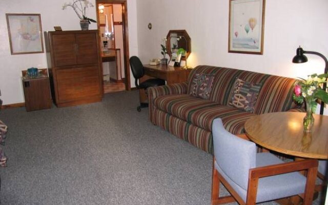 The Monterey Motel