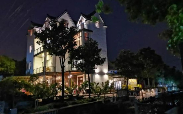 Liuniange Boutique Hostel