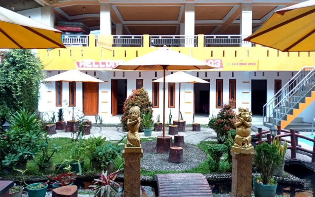 Villa Cahaya 3 Guci Mitra RedDoorz