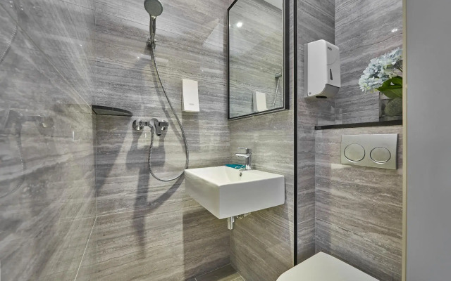 Hotel 81 Orchid