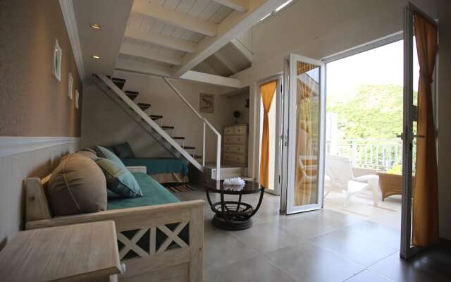Club House Hotel