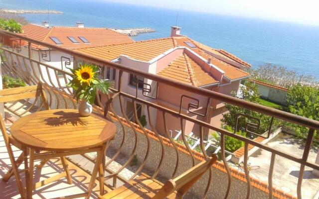 Apartment Sea View