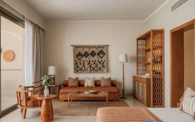 Sakhra  & Spa, Almaza Bay