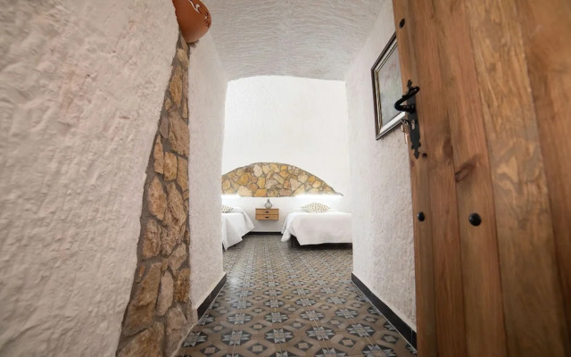 Cueva El Cortijo Gachas