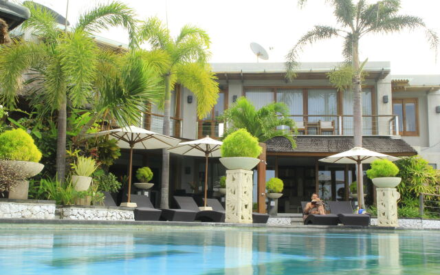 Villa Hening Boutique Hotel