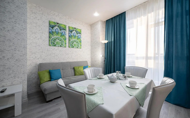 Пять Звёзд на улице Героя Яковлева 17