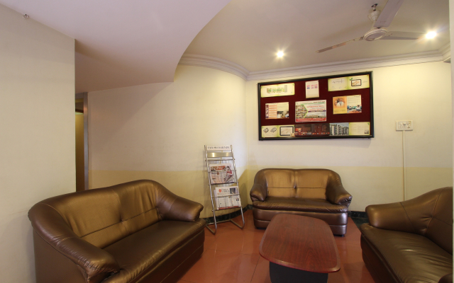 Hotel Dhammanagi Comforts by OYO Rooms