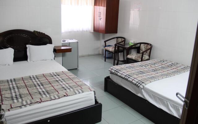 Phong Nha motels