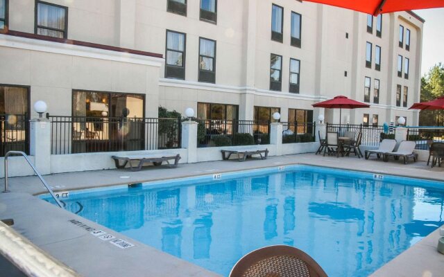 La Quinta Inn & Suites by Wyndham Selma/Smithfield I-95