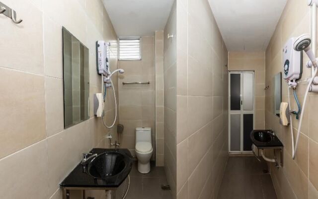 OYO 1185 Ho Hotel