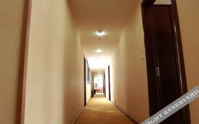 Tianyi Holiday Hotel