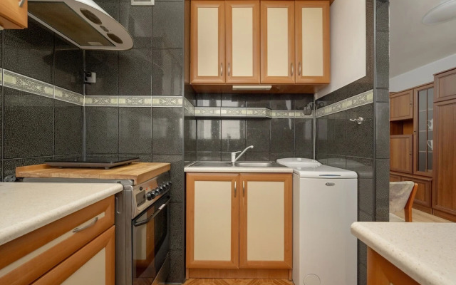 Apartment Close to the Park by Renters