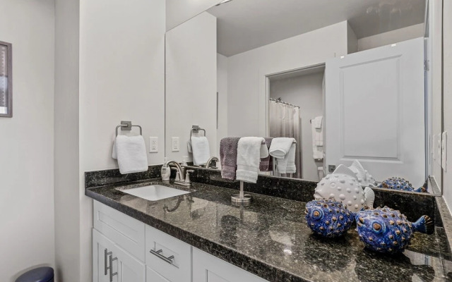 Bliss Flagstaff 55 3 Bedroom Townhouse by RedAwning