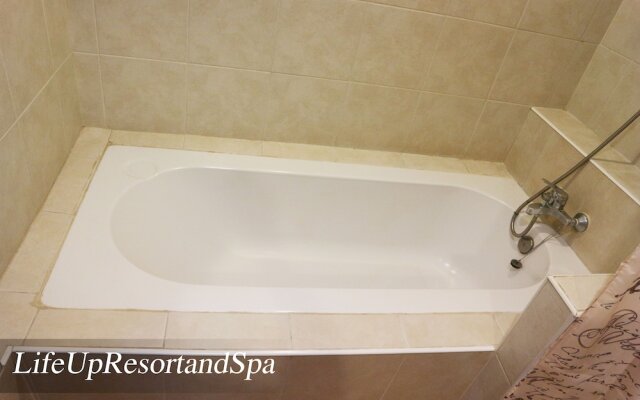 Life Up Resort and Spa