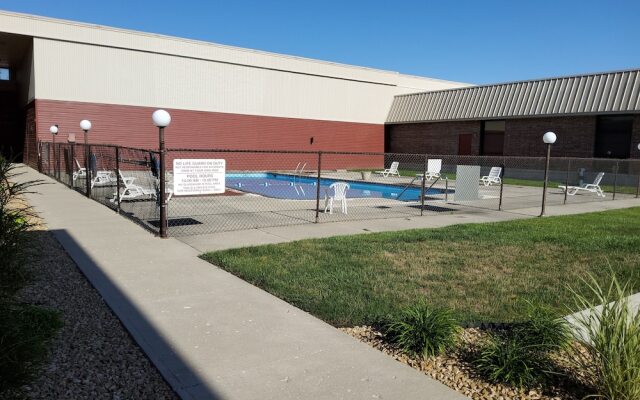 Klopfenstein Inn and Suites