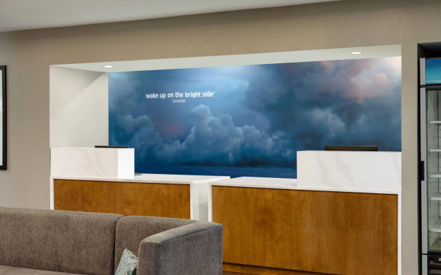 La Quinta Inn & Suites by Wyndham Shawnee