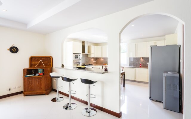 Baan Kaja Villa by Lofty