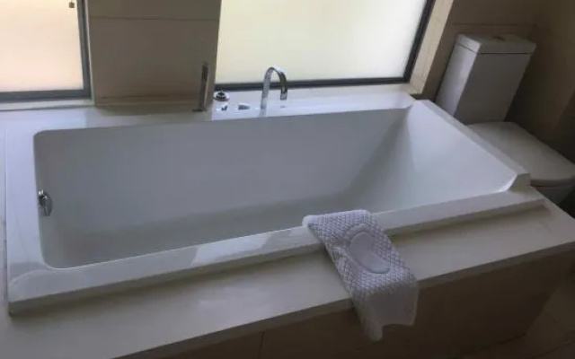 Fuxian Lake Lan'an Holiday Hotel