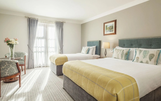 Killarney Heights Hotel