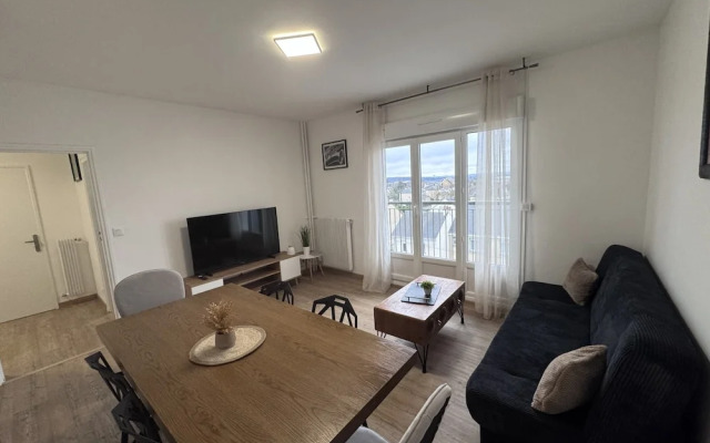 Quiet Retreat for 7 in Loire