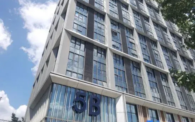 Tangyue Chenxi Apartment (Shenzhen Dayun Center Stadium)