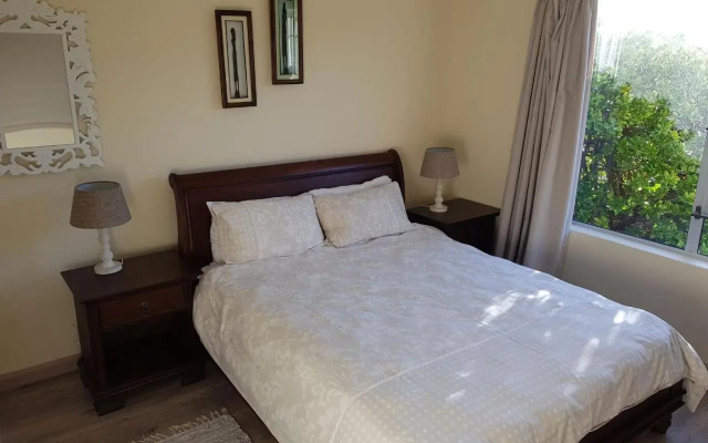 HERMANUS , SANDBAAI holiday house