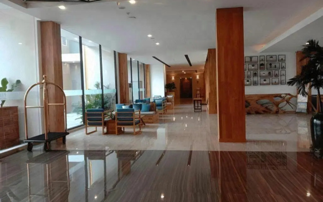Pollos Hotel & Galerry Rembang – Lobby – Rembang