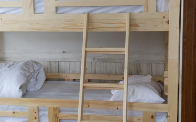 Chalet Banff - 6 bedroom 6 bathroom Ski Lodge