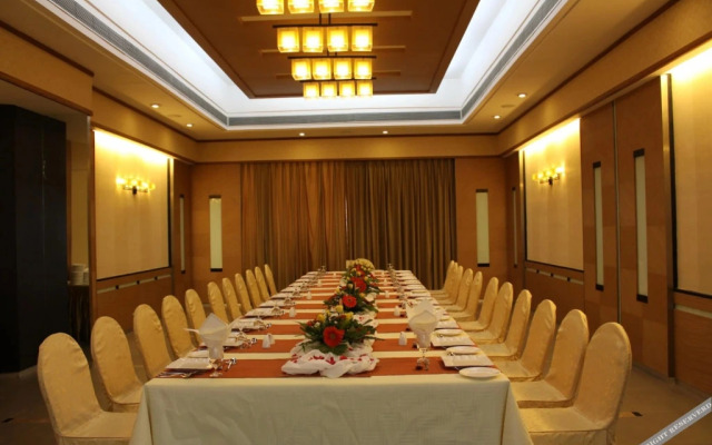 Azzaro Resort & Spa