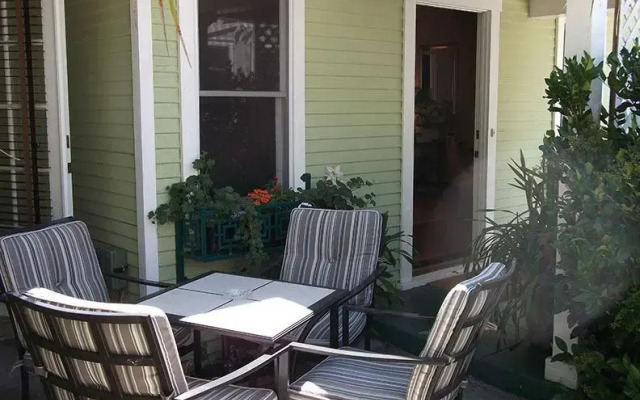 Cozy Retreat - Private
