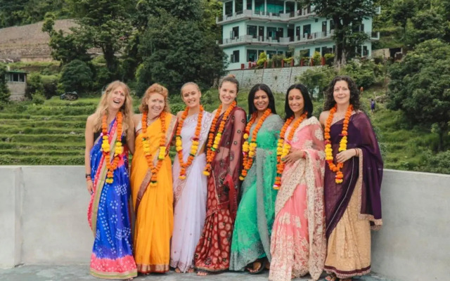 FabHotel Winterline Inn