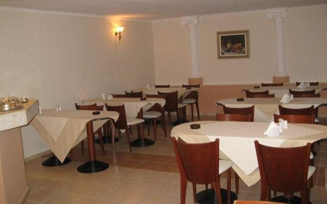 Hotel Calypso Siviri