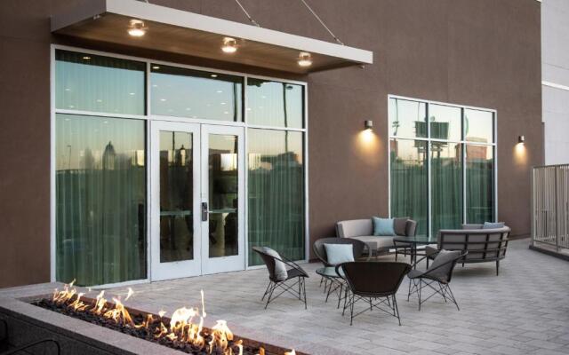 Courtyard by Marriott Mesa At Wrigleyville West