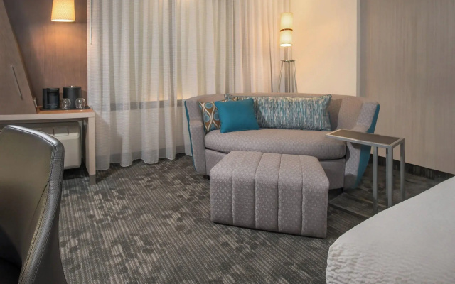 Courtyard by Marriott Portland East