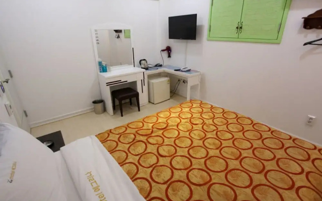 Yegrina Motel
