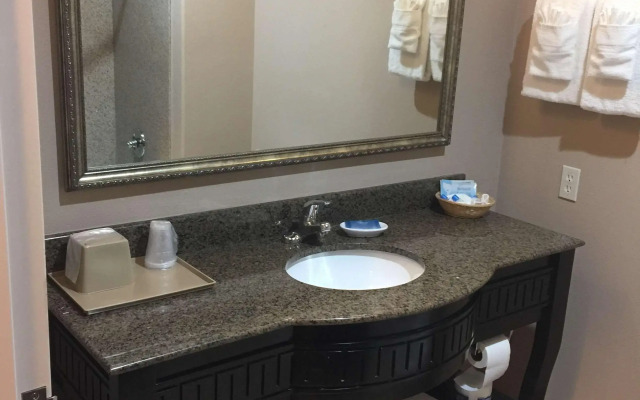 Best Western Red River Inn & Suites