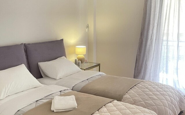 Cassiopeia - Glyfada Apartment