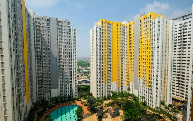 Deluxe Studio Apartment @ Springlake Summarecon
