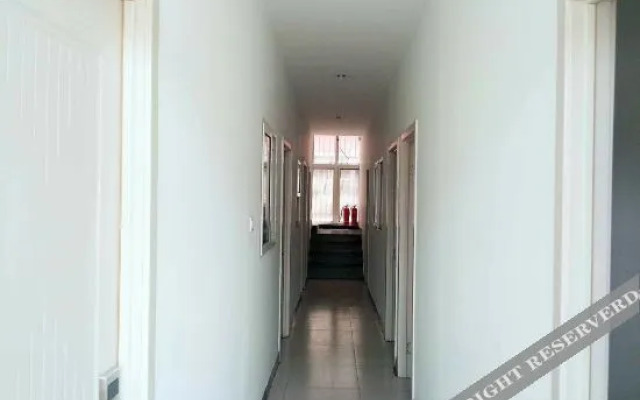 Tangshan Longfeng Hotel