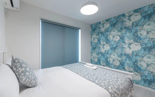 Nishikujo Maison Le Bleu Chigusa