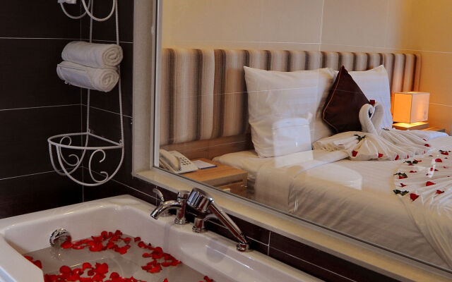 Begonia Nha Trang Hotel