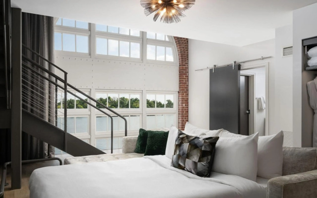 JW Marriott Savannah Plant Riverside District