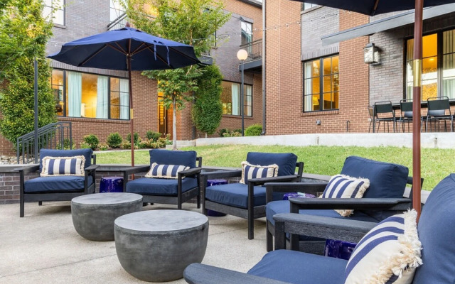 The Magnolia 8 by Avantstay Downtown Balcony