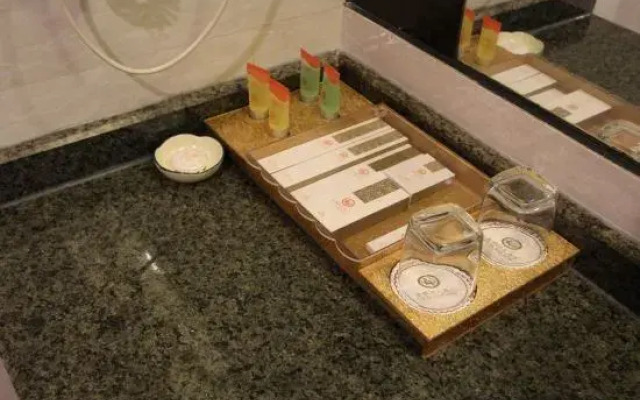 Jinyayu Hotel (Foshan Fengchi Aluminium Material Market Branch)