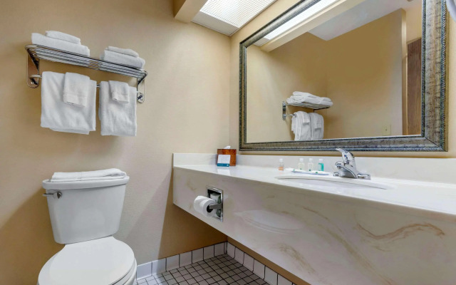 Quality Inn St. Cloud West