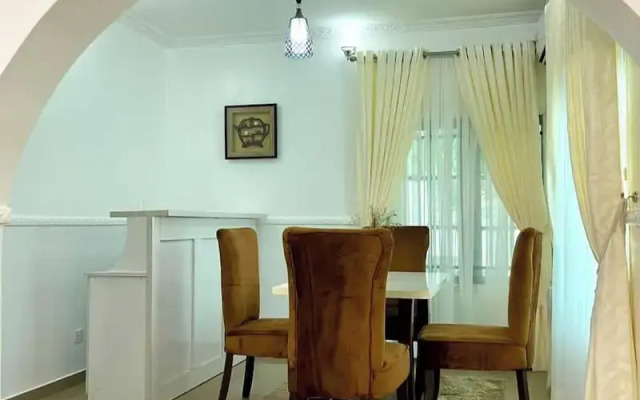 Vintage Homes