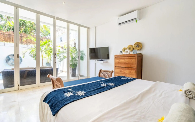 AQ-VA Hotel & Villas Seminyak