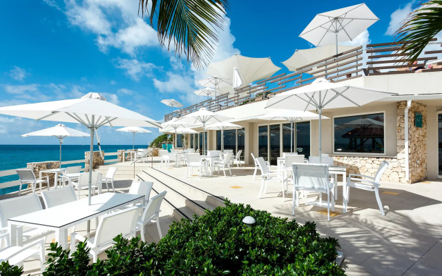 Sonesta Maho Beach All Inclusive Resort Casino & Spa