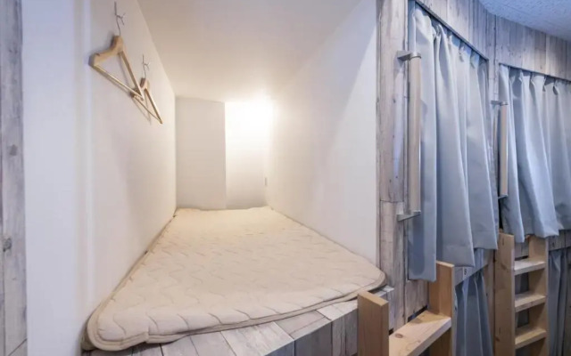 bnb+ Kanda - Hostel