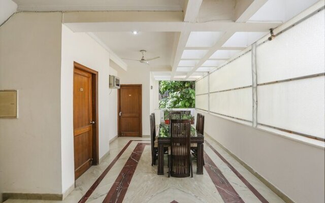 Fabexpress Global Residency Inn